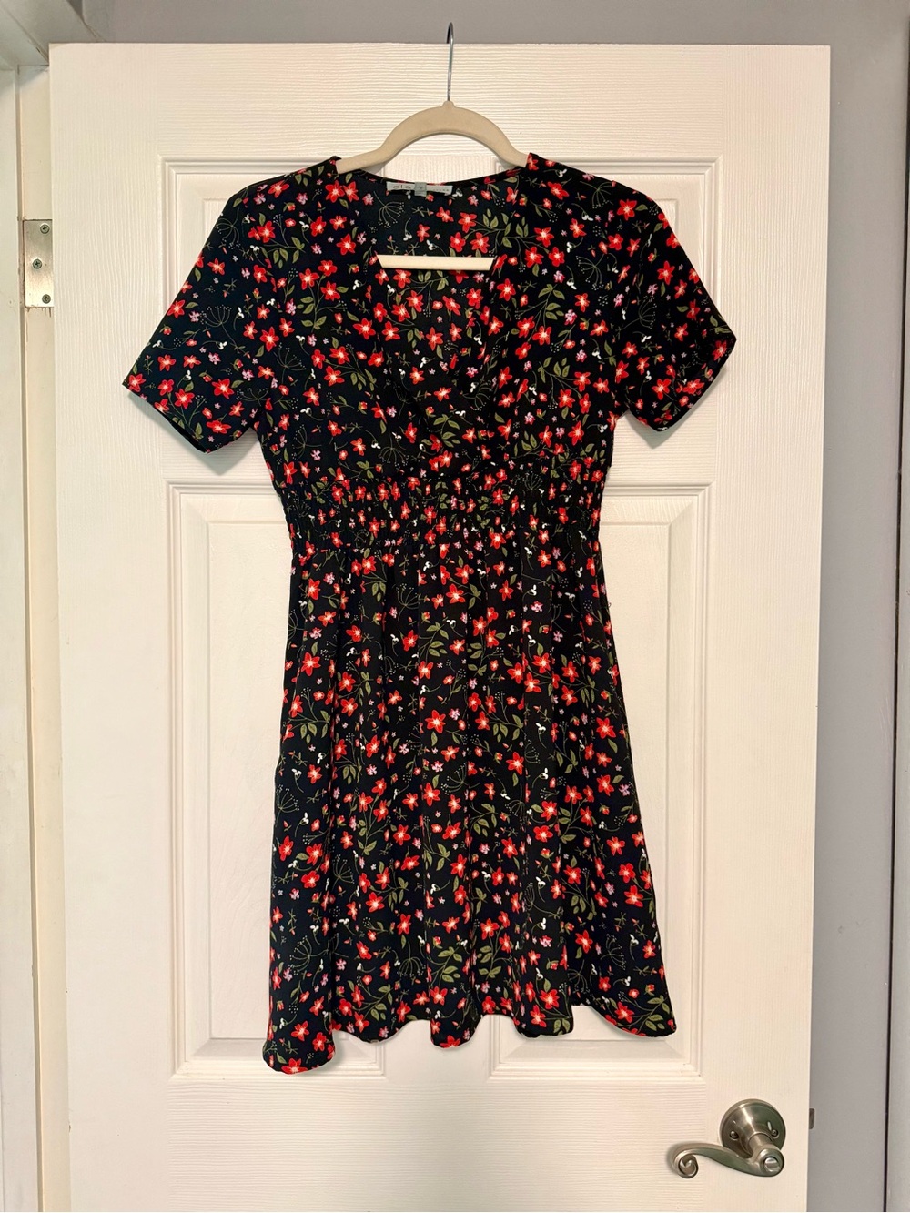RW Black Floral Short Sleeve Smocked Waist Dress